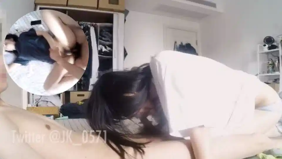 杭州海王.白T蓝内